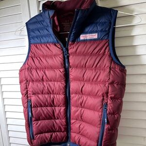 Vineyard Vines Navy and Burgundy Puffer Vest  Boys size 8-10